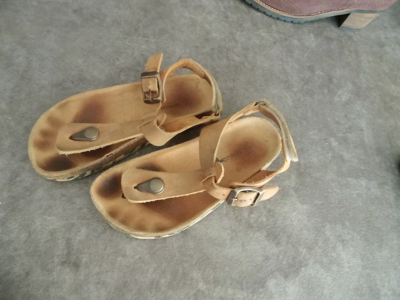 Develab sandalen maat 31.