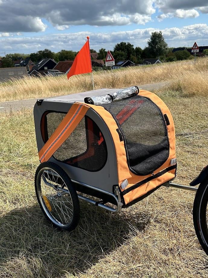 Te koop: Grote Duvo hondenfietskar – Opvouwbaar & Comfortabel (ZGAN)