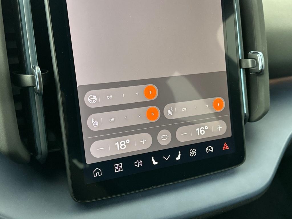 Volvo Ex30 extended plus 272pk/69kwh| camera| h&k sound