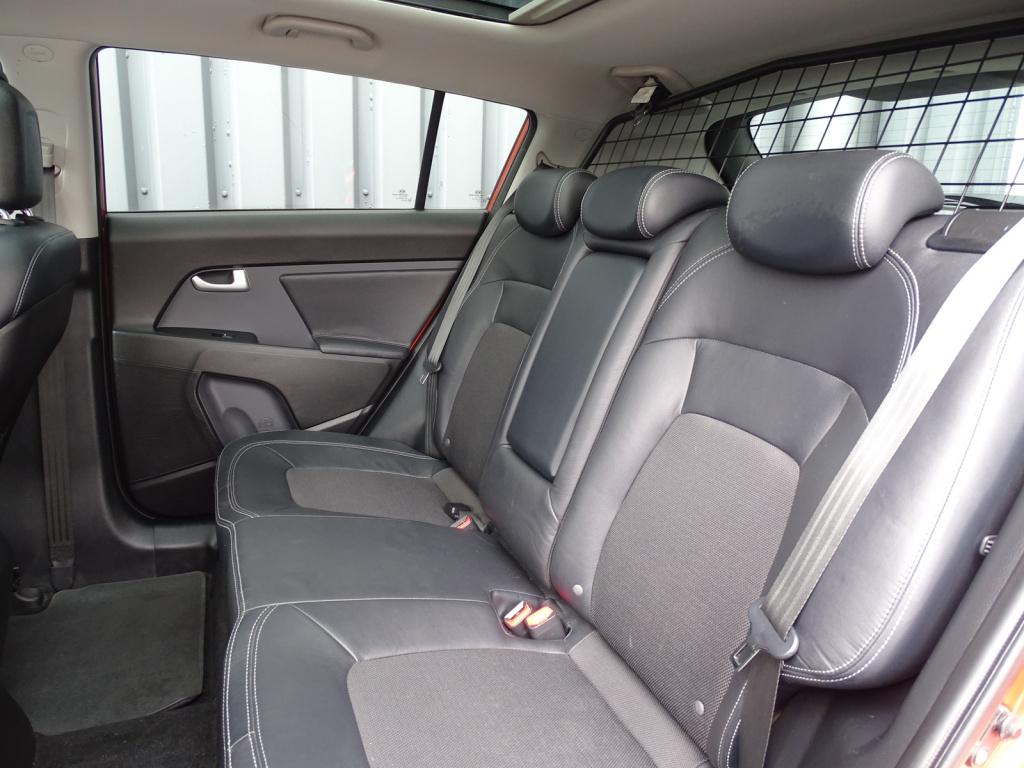Kia Sportage 1.6 gdi x-ecutive plus pack | pano | bluetooth