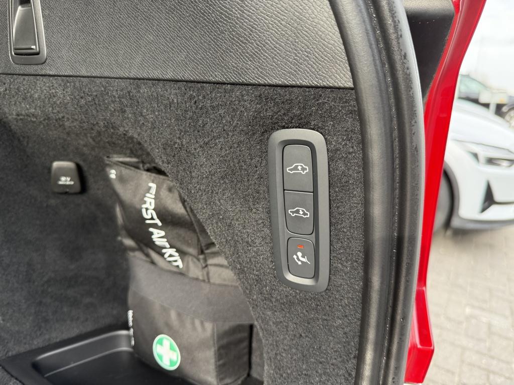 Volvo XC90 t8 405pk recharge r-design| full options!! luchtvering | b&w| 22