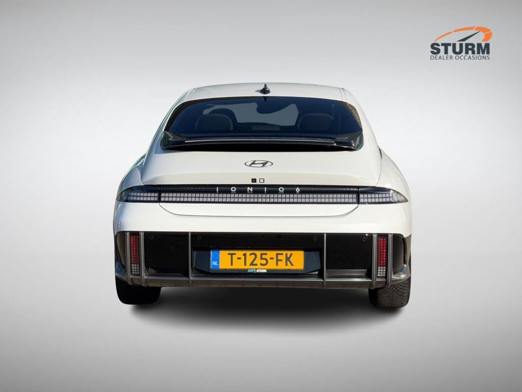 Hyundai Ioniq 6 lounge 77.4 kwh soh 97% + camera buitenspiegels!
