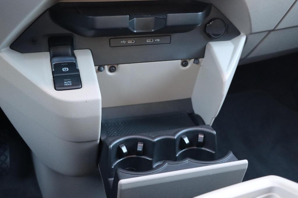Volkswagen Multivan 1.4 ehybrid life 218pk dsg6 | soh 92,2% |