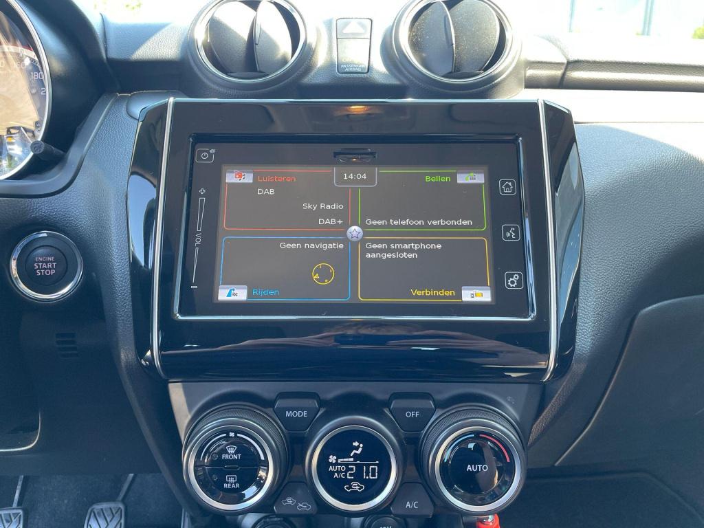 Suzuki Swift 1.2 style smart hybrid