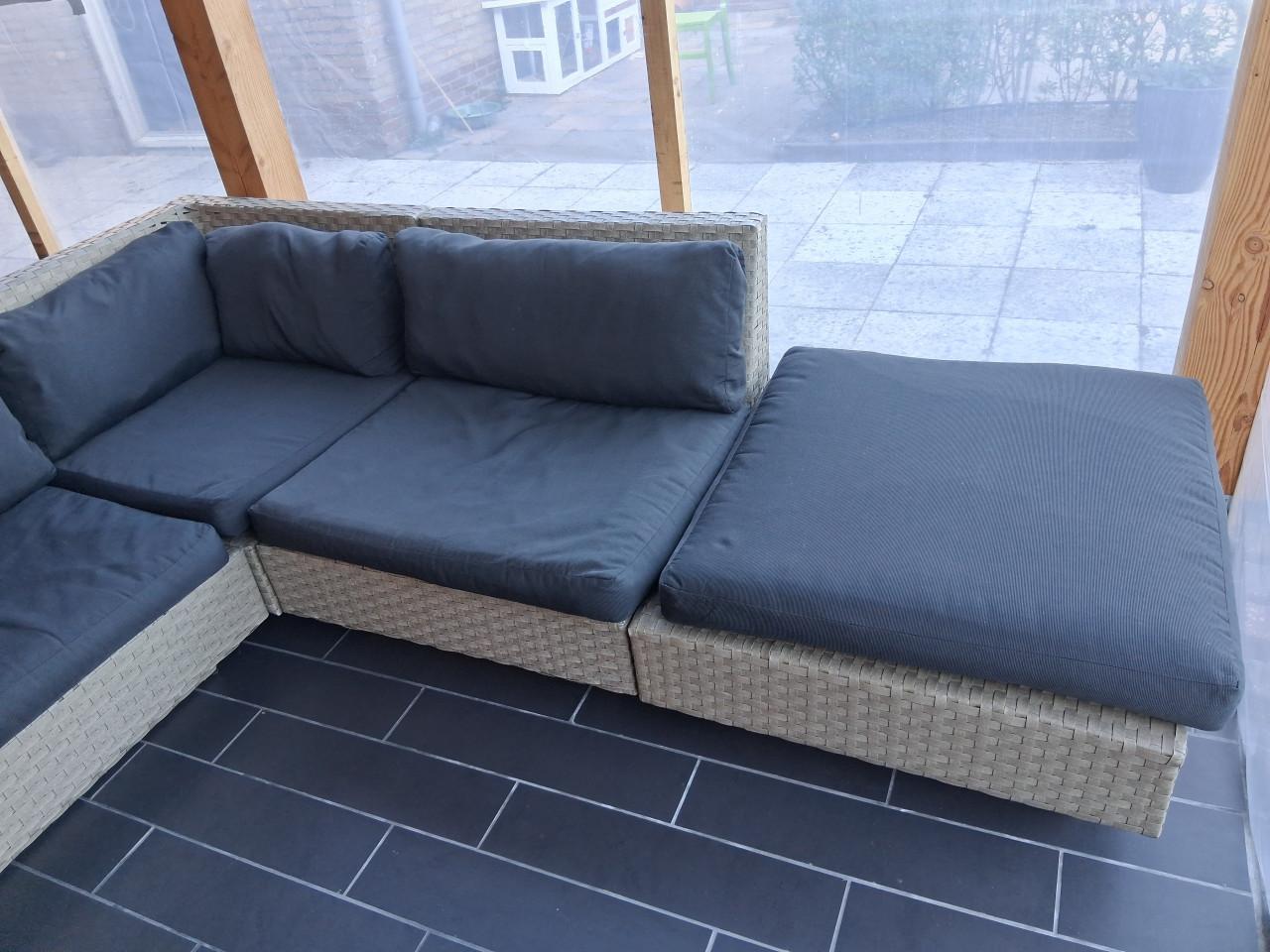 Te koop loungeset in hele goede staat