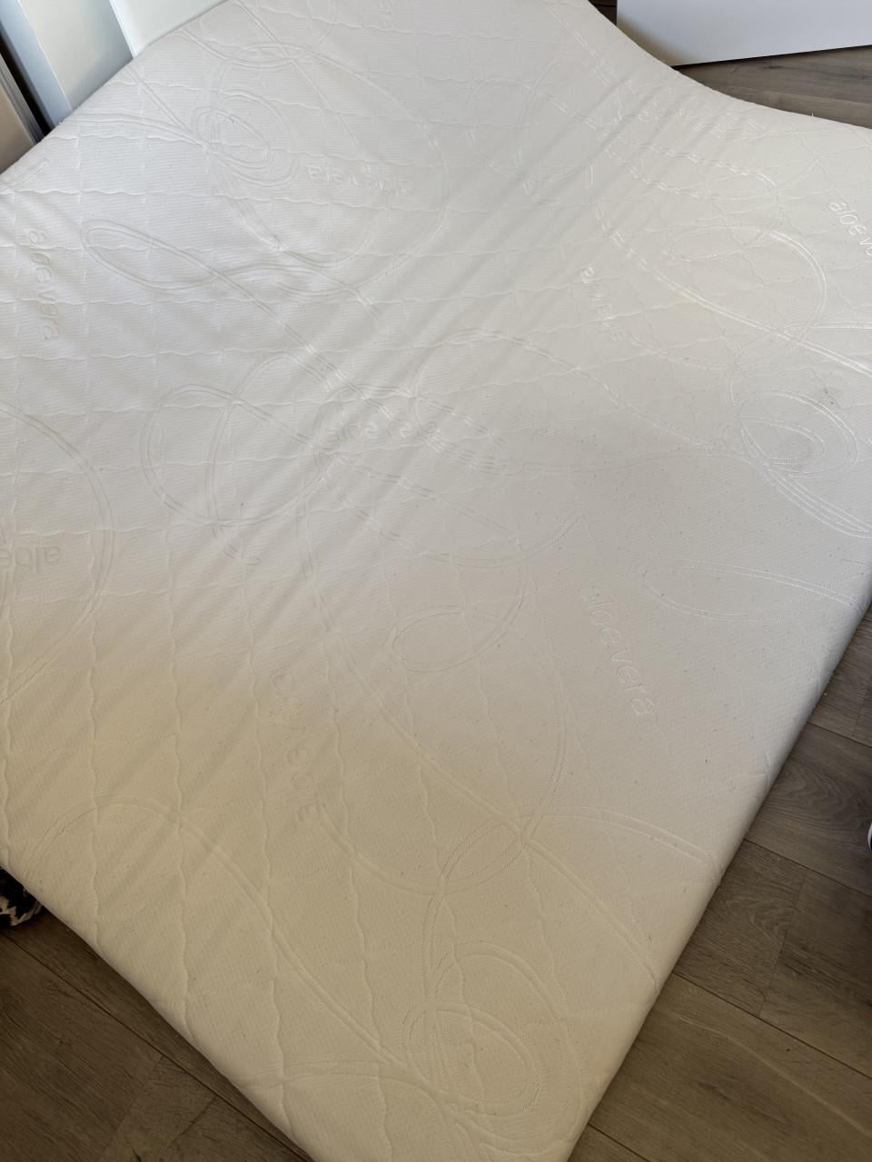 Matras topper 2.00 bij 1.60