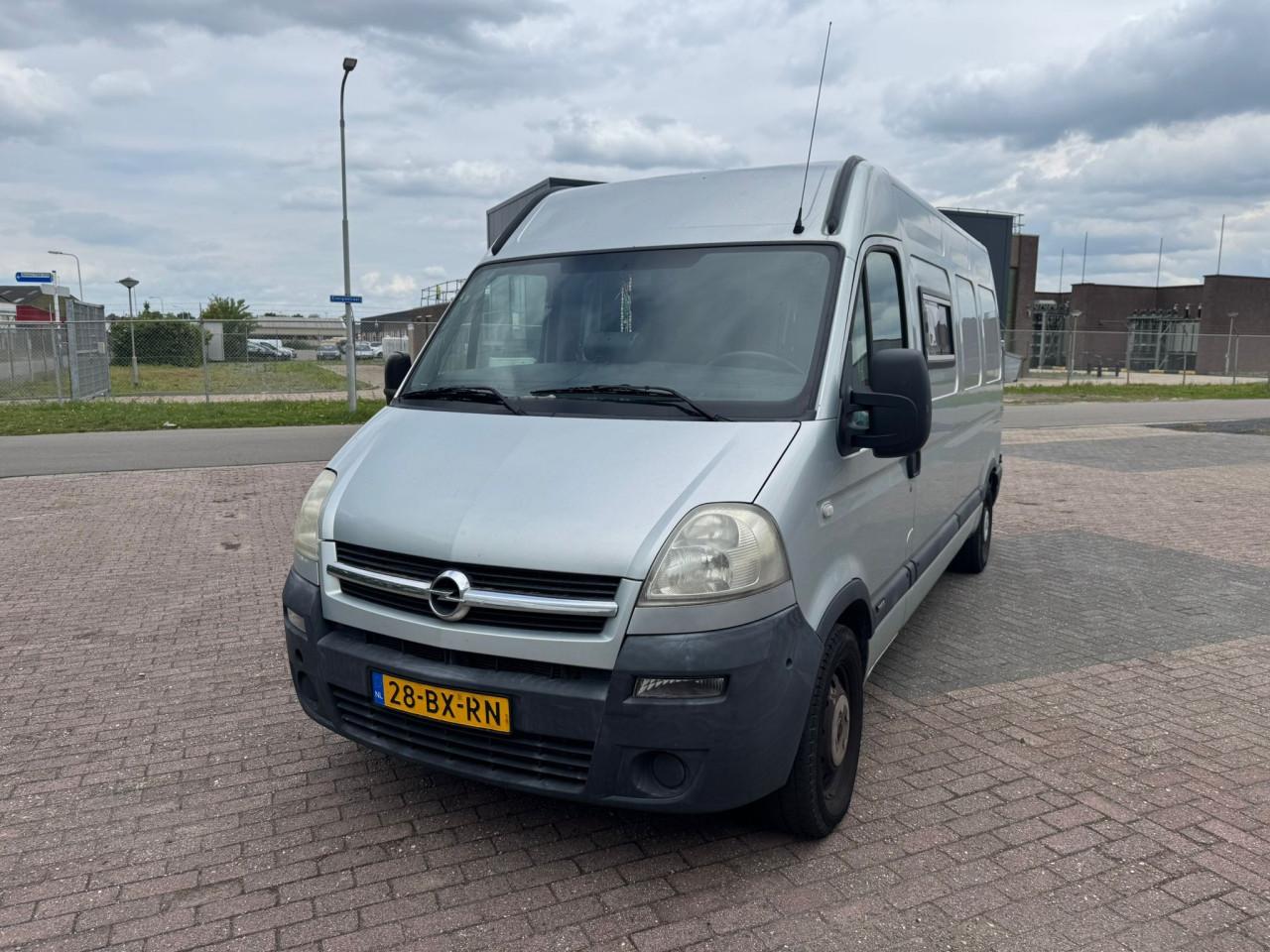 Opel movano 2500 d bj 2006  2250 euro