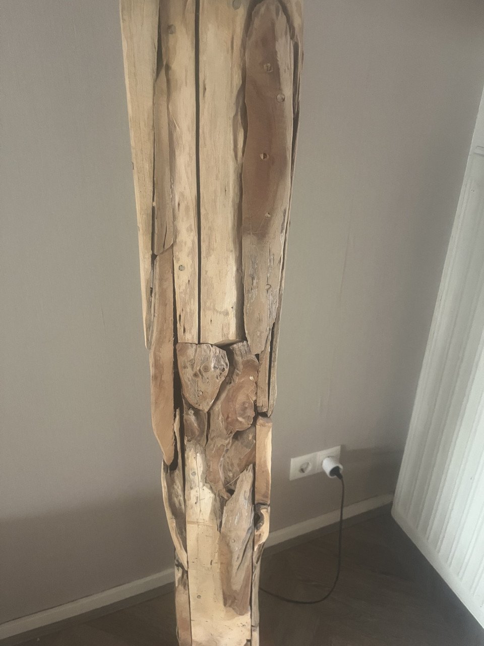 Mooie teakhout vloerlamp