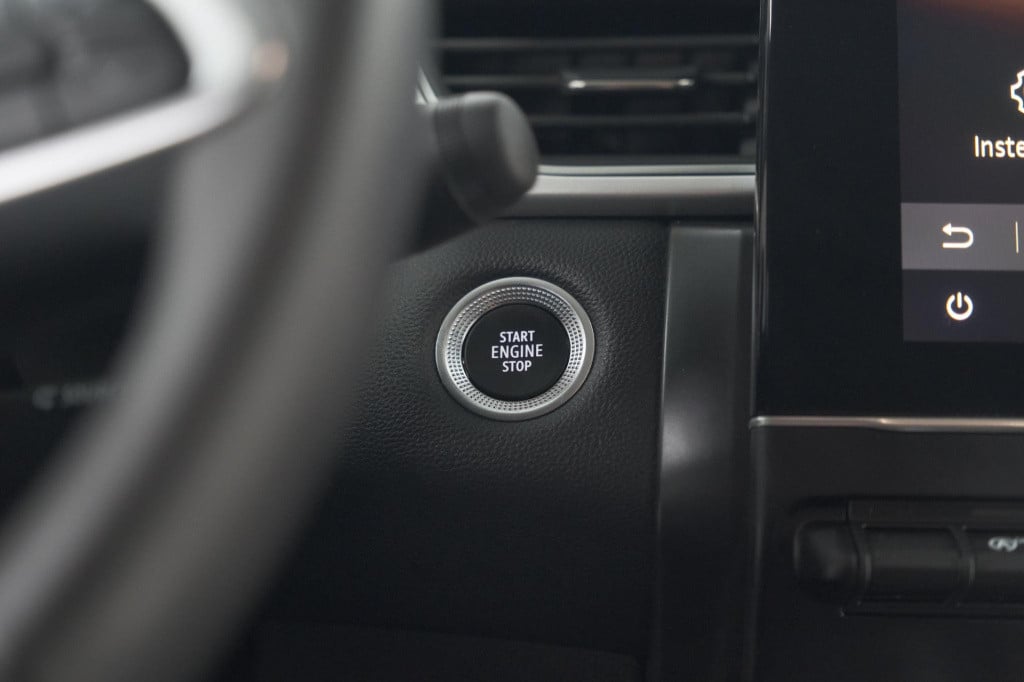 Renault Captur tce 90 techno | 360 camera | navigatie | 9.3 inch groot sche