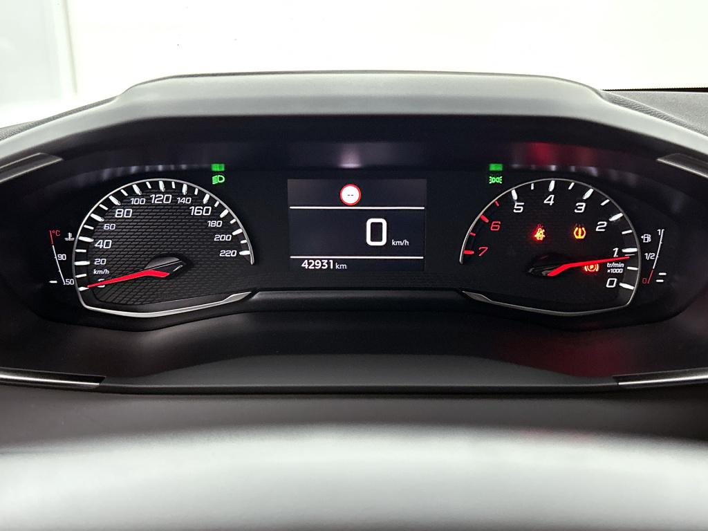 Peugeot 208 100 pk allure pack | rijklaar | keyless entry | camera | stoelv
