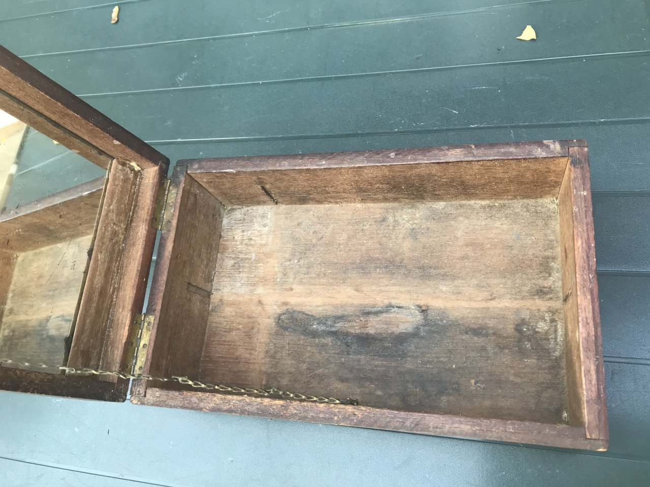 Scheer koffertje,brocante