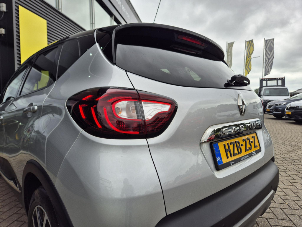 Renault Captur 1.3 tce 150 edc automaat red edition alcantara bekld., camer