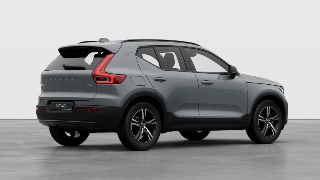 Volvo XC40 b4 gt plus dark visual park assist