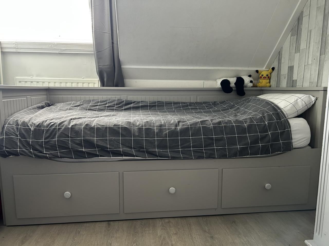 Hemnes uitschuifbaar bed