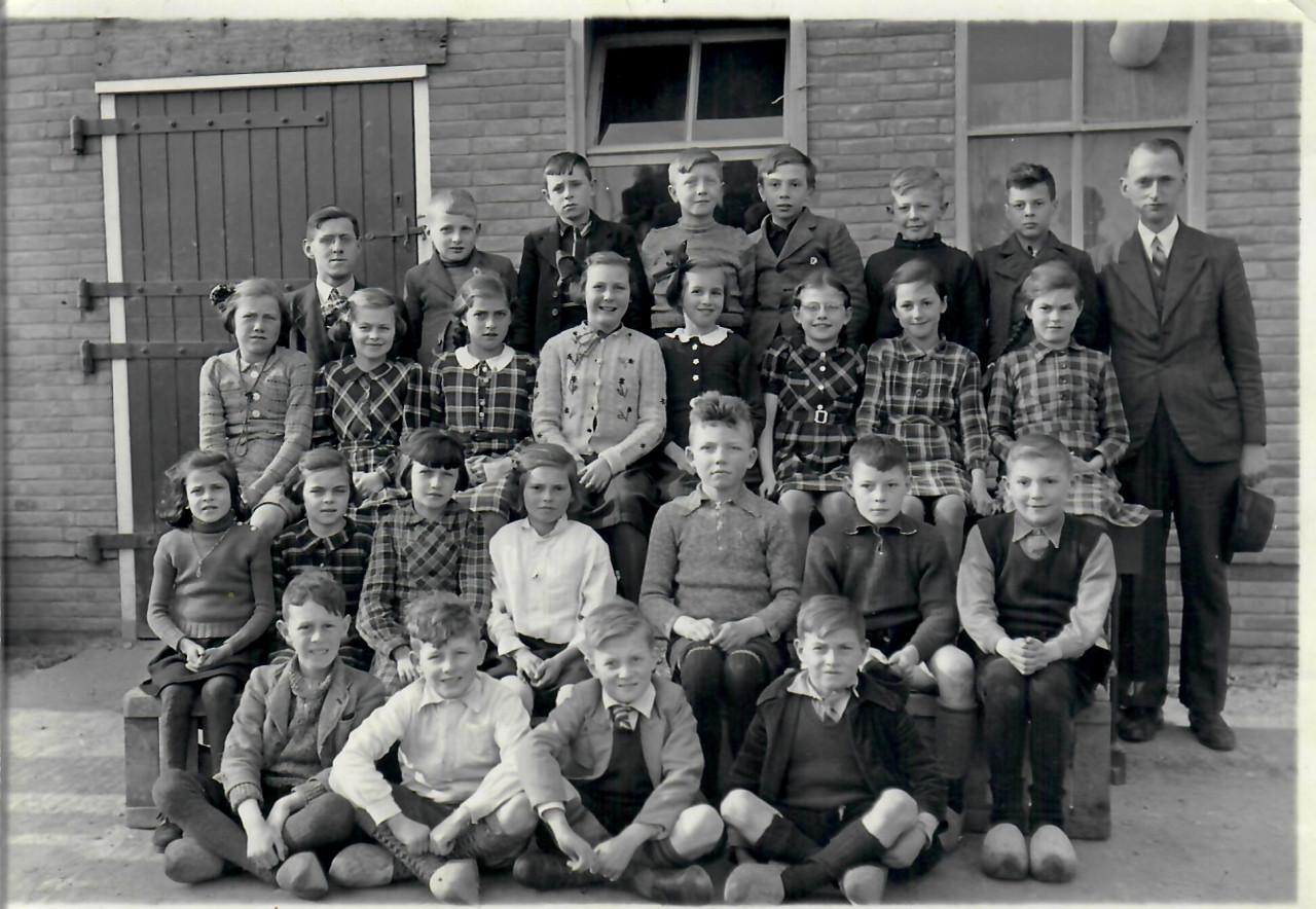 Nieuw- en Sint Joosland fotoboek nog 1 ex.!