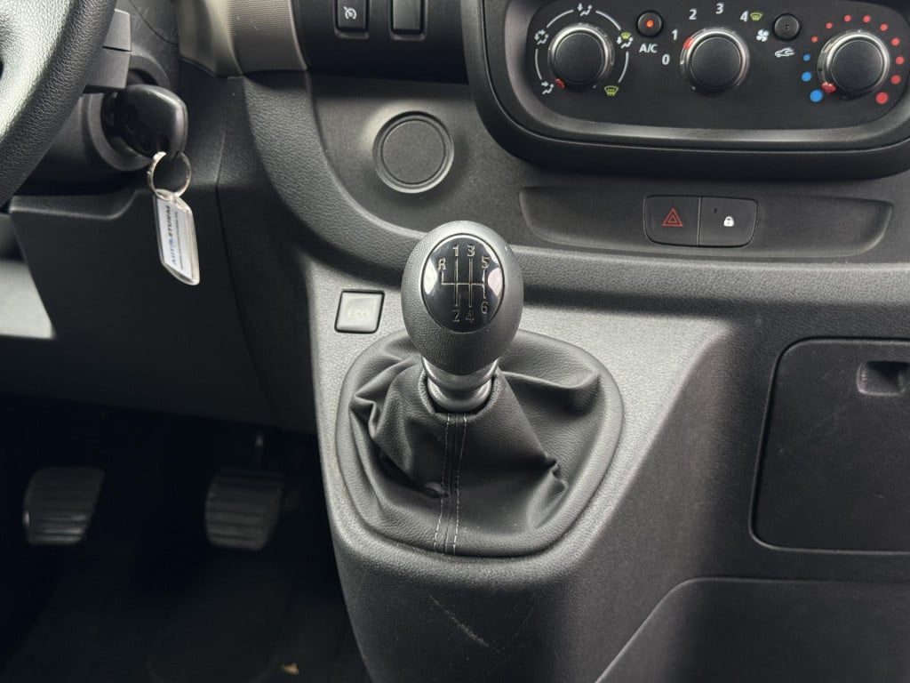 Nissan Nv300 1.6 dci 120 l2h1 acenta 3-persoons | trekhaak | laadruimte pak