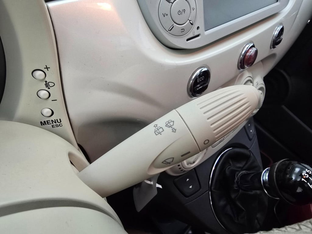 Fiat 500 twinair met panoramadak en unieke parelmoerkleur | tweedehands fia