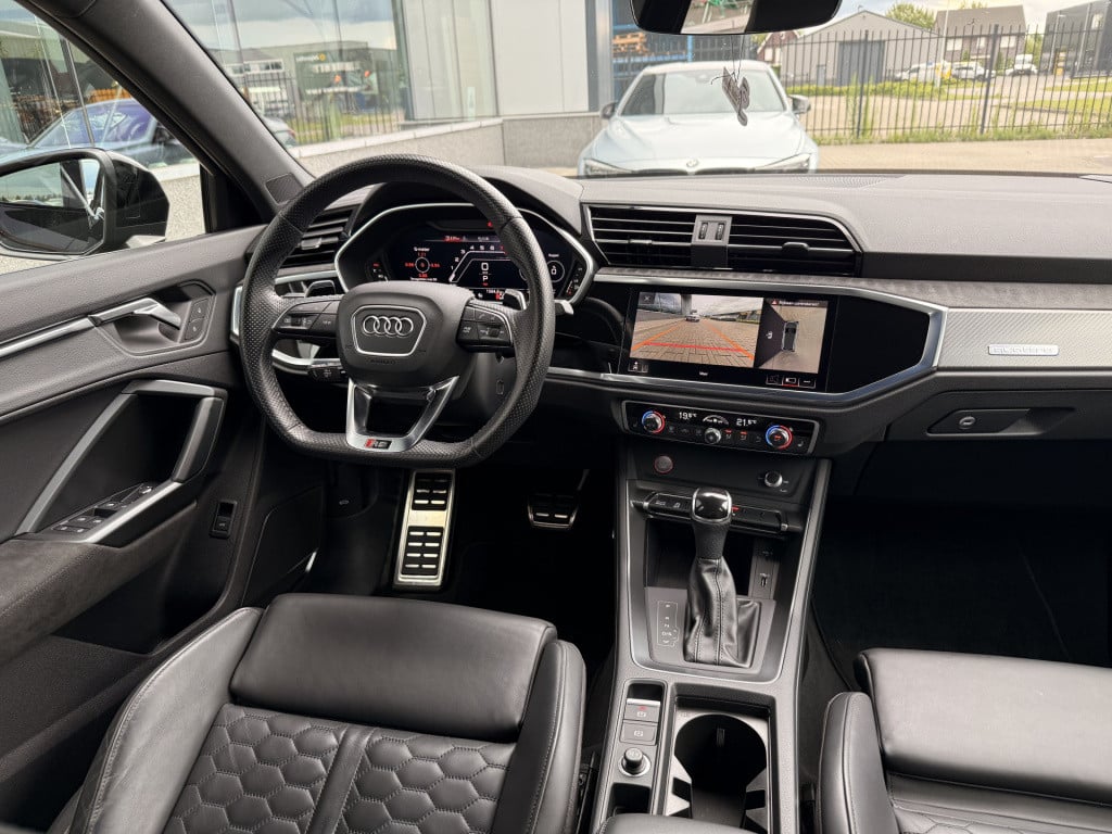 Audi Rsq3 2.5 tfsi sportback | rs-stoelen | bang en olufsen | 360 camera |