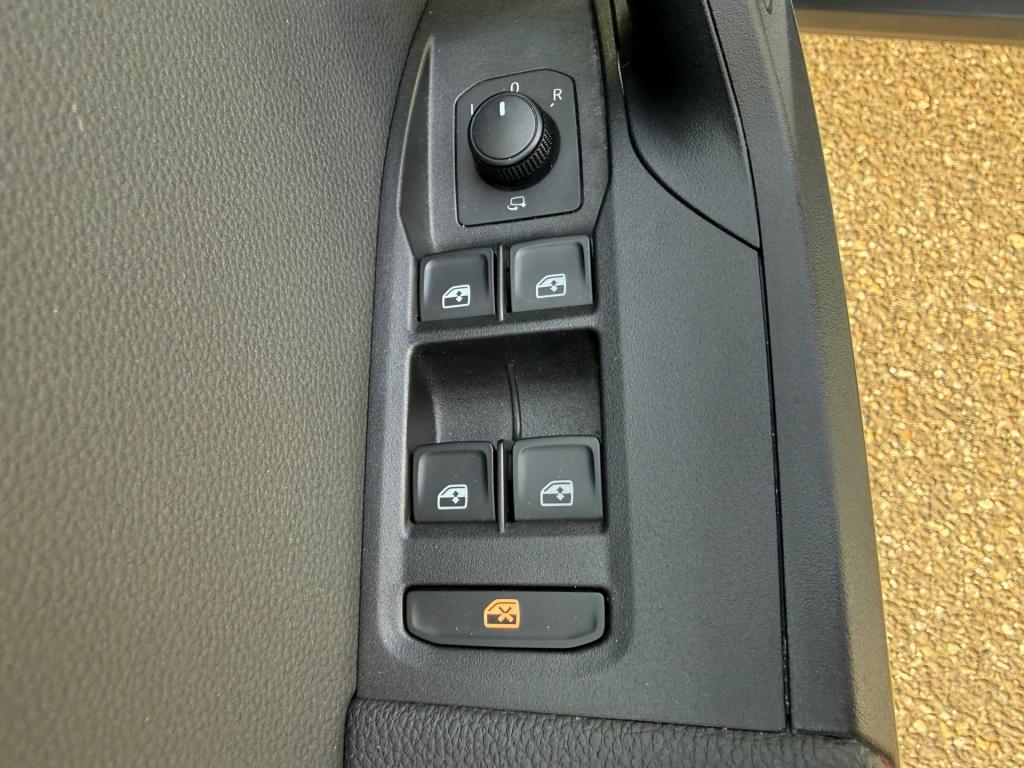 Seat Arona 1.0 tsi fr business intense