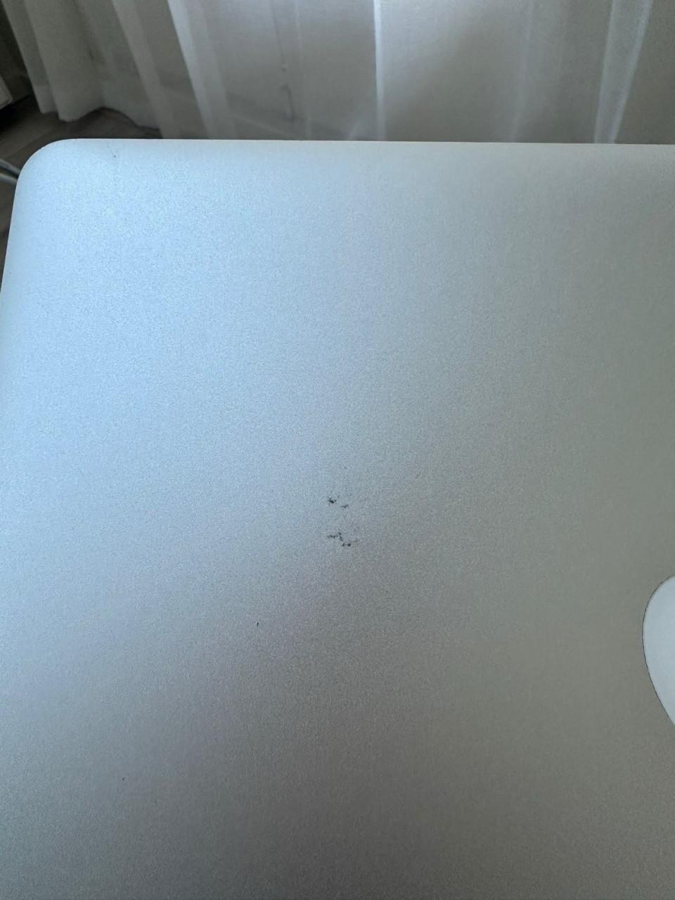 Macbook air (2017) “13