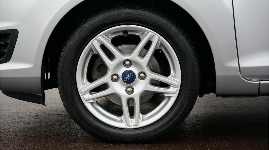 Ford Fiesta 1.0 style rijklaar incl garantie