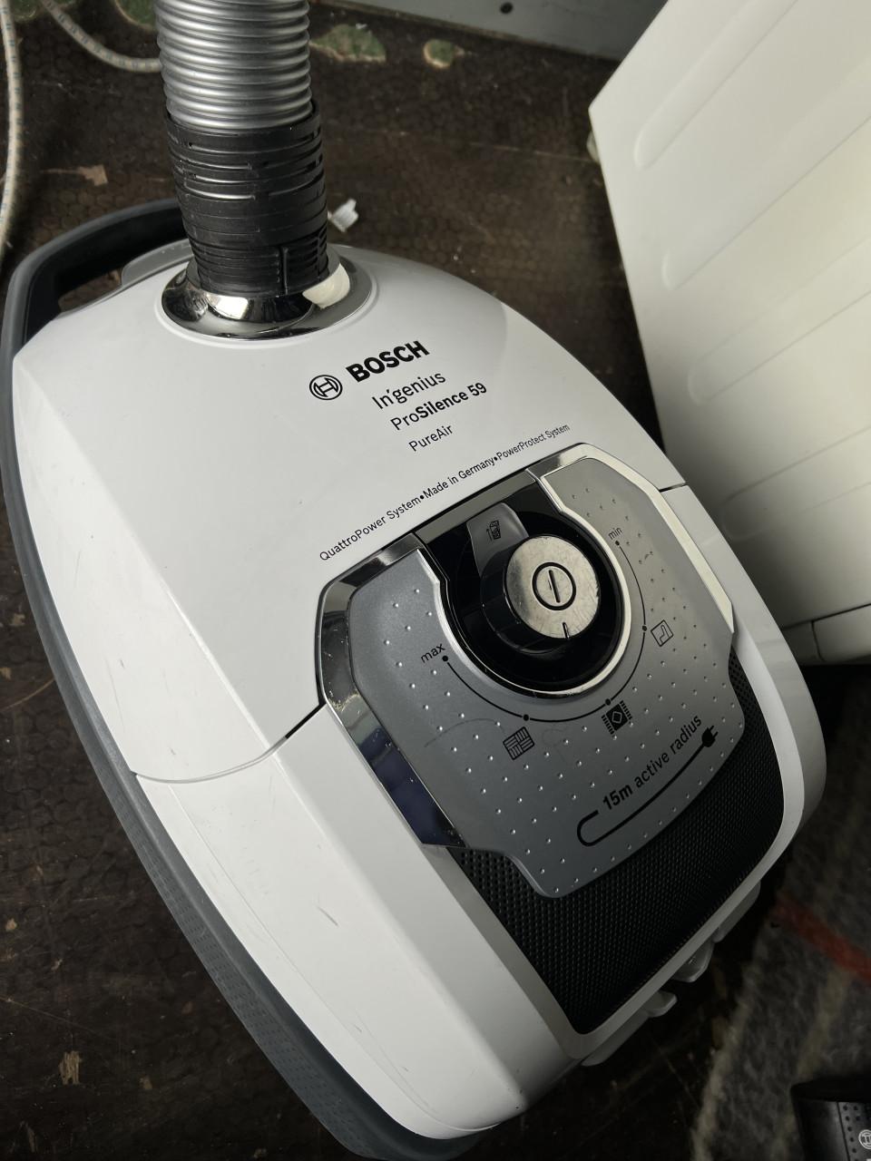 Bosch In'genius ProSilence 59 stofzuiger als nieuw