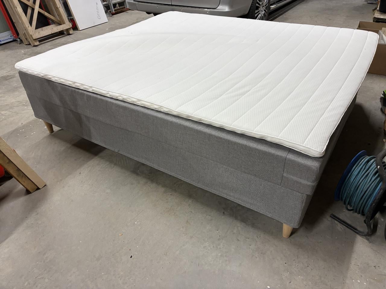 Boxspring