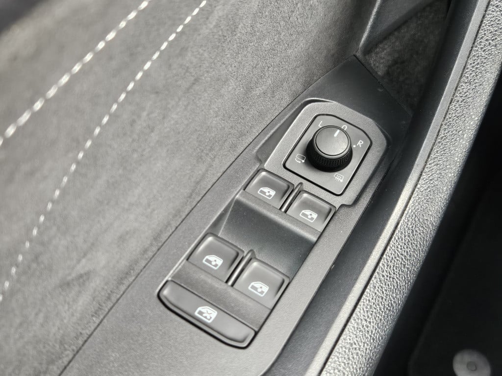 Skoda Kodiaq 1.5 tsi sportline business | pano | trekhaak