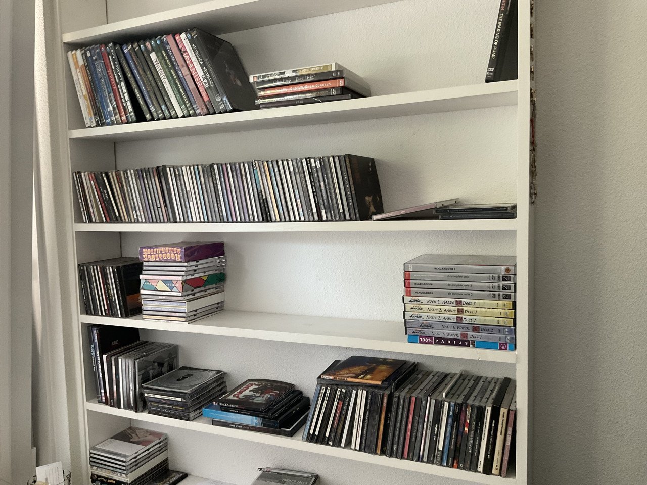 Cd's en vinyl te koop.