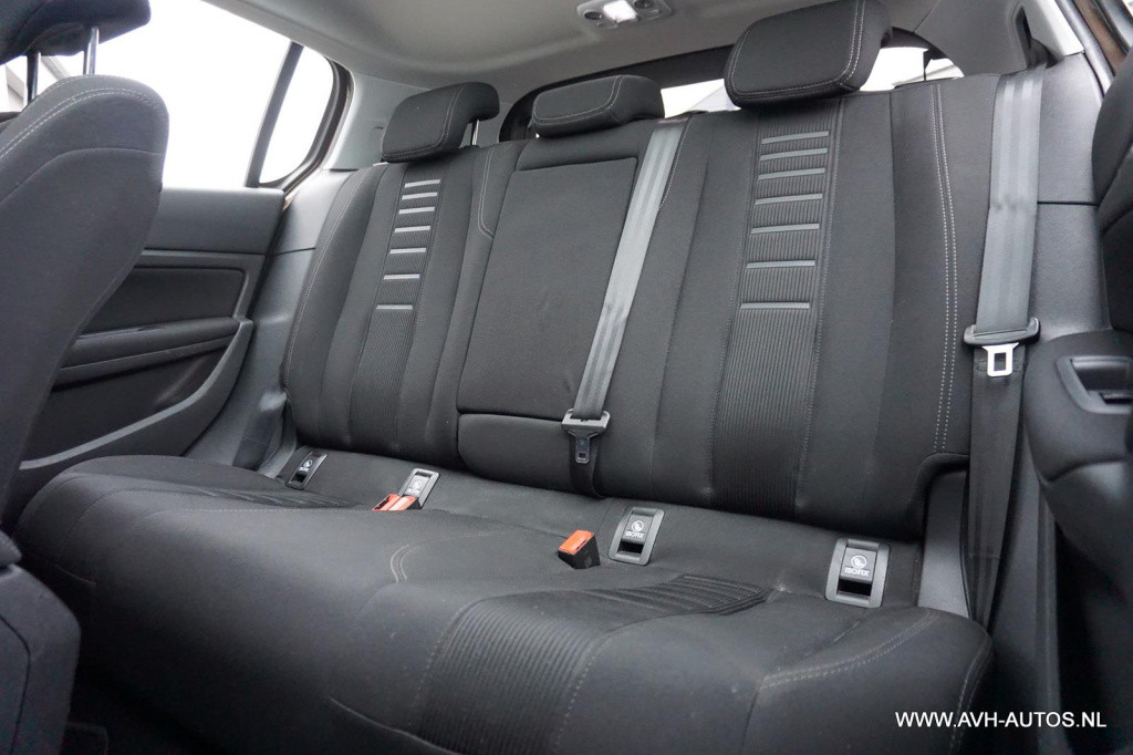 Peugeot 308 1.6 thp première