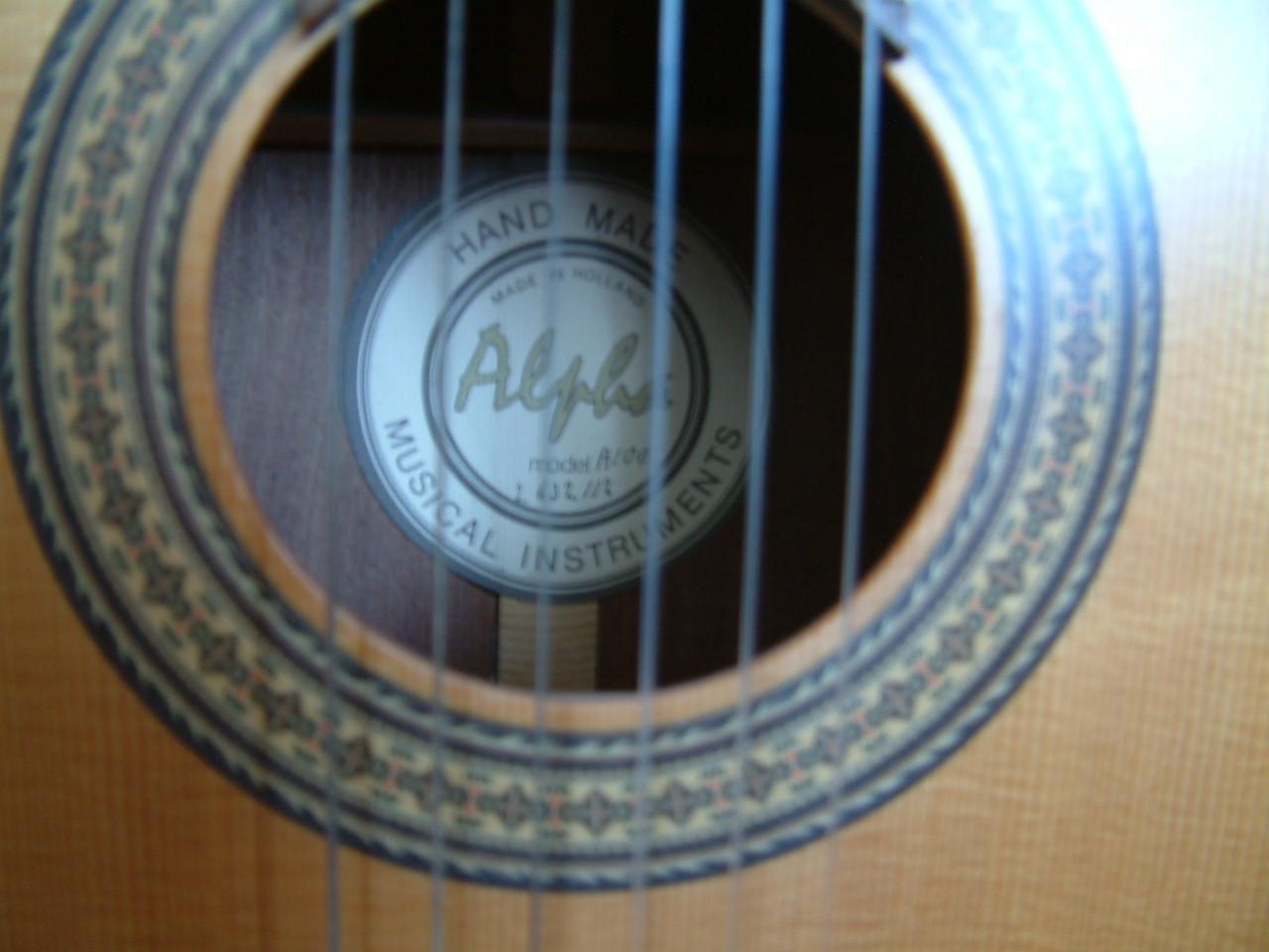 Nederlandse ALPHA  1972  gemaakt onder  MARTIN  USA  zo goed als nieuw