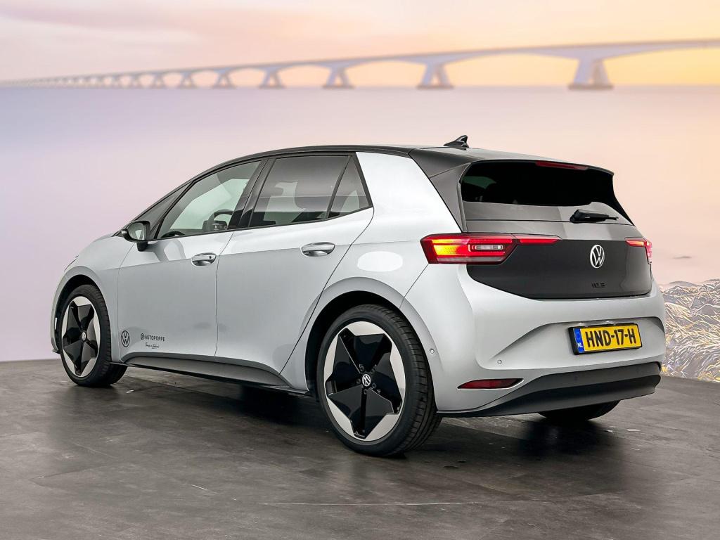 Volkswagen Id.3 pro business 59 kwh 231pk black style pakket