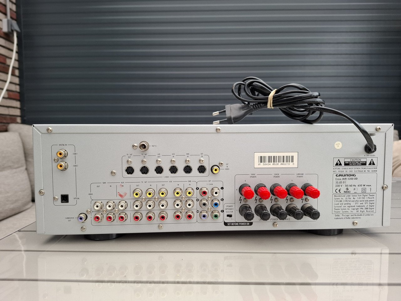 Grundig Cinio AVR 5200 DD 650 Watt .