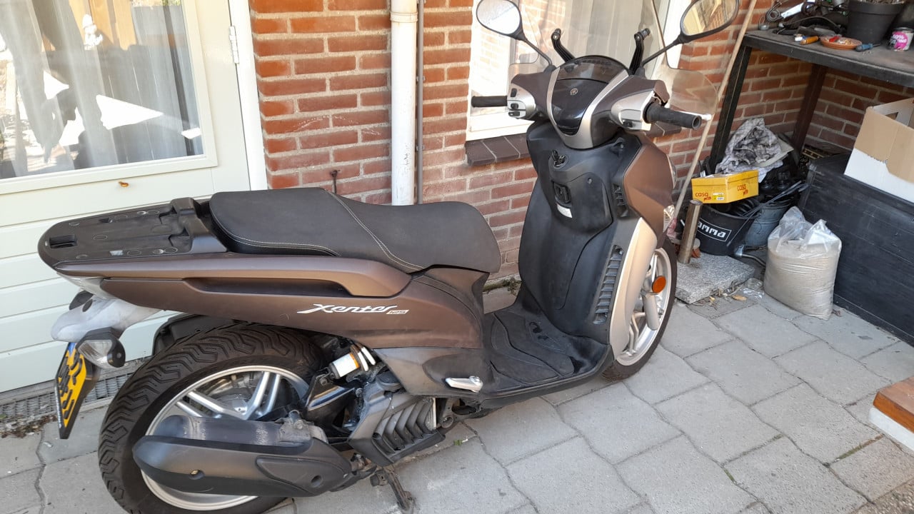 Motor Scooter Jamaha