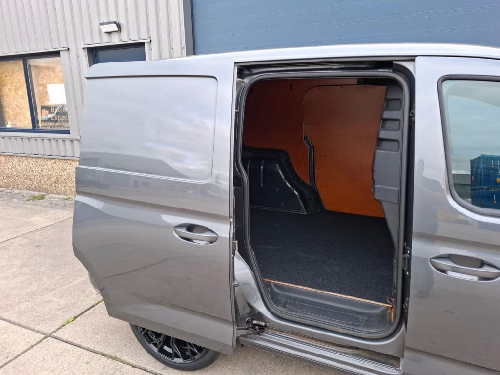 Volkswagen Caddy cargo 2.0 tdi style automaat / carplay / trekhaak / euro 6