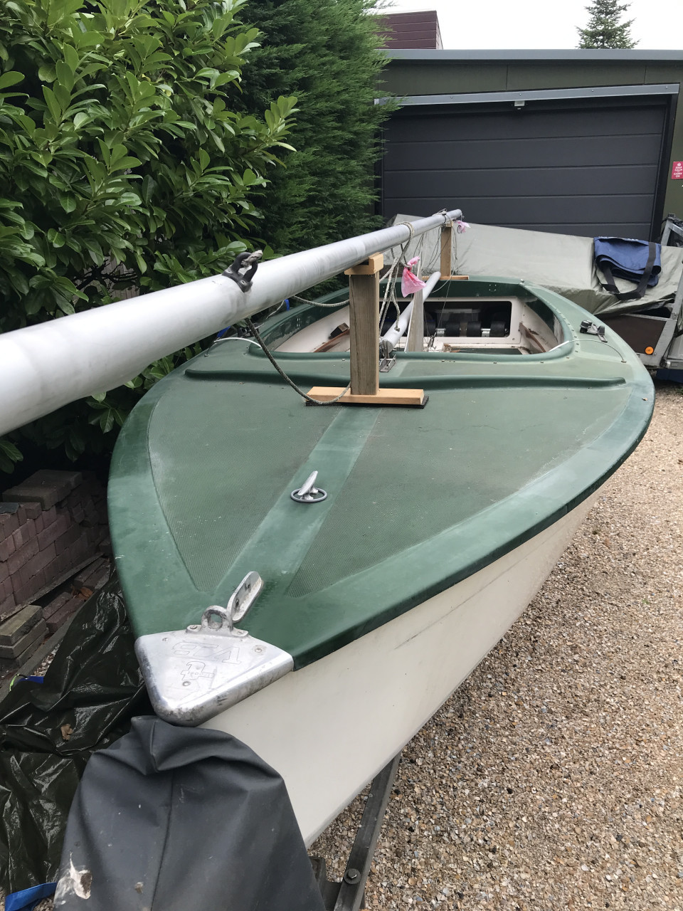 VOLKSBOOT VB480 met haventrailer