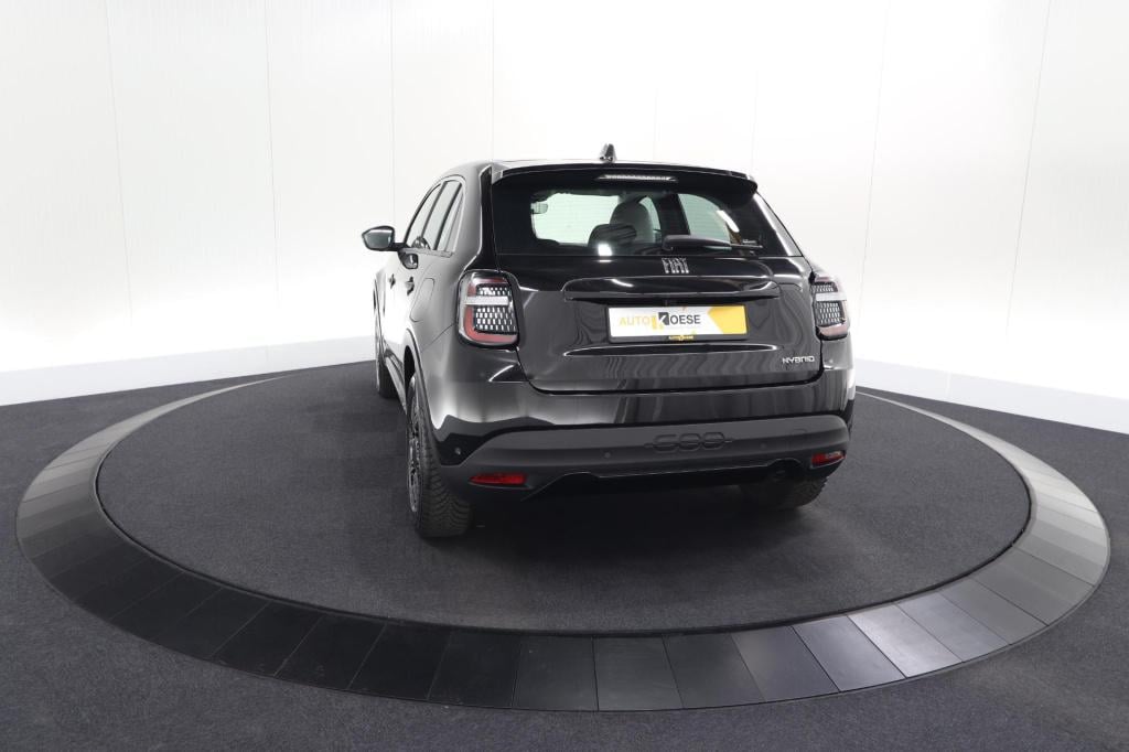 Fiat 600 1.2 hybrid 110 urban | camera | dodehoekdetectie | keyless | apple