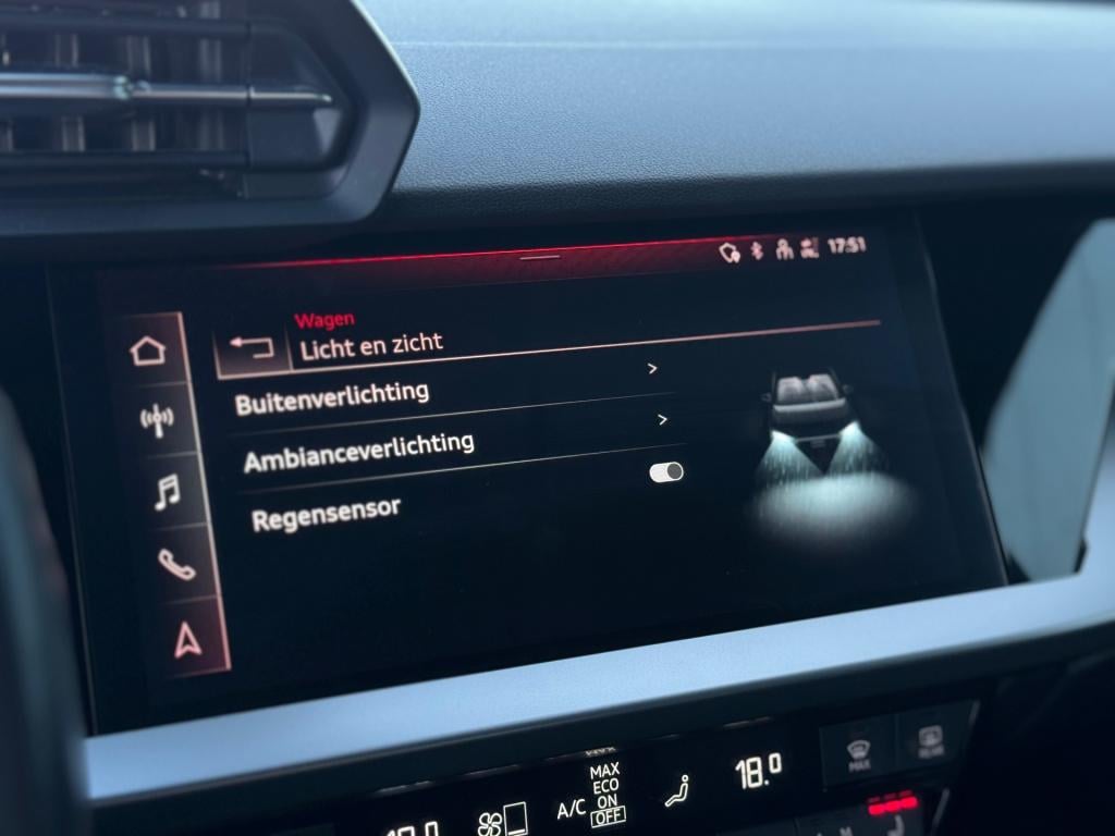 Audi A3 sportback 40 tfsi e s edition * stoelverwarming * keyless * trekhaa