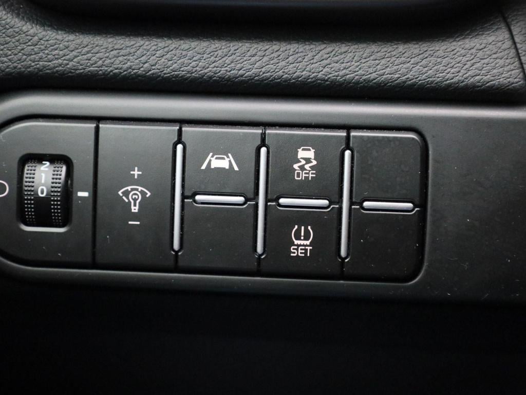 Kia Cee'd 1.0 t-gdi dynamicline | parkeer sensoren | navigatie | apple carp