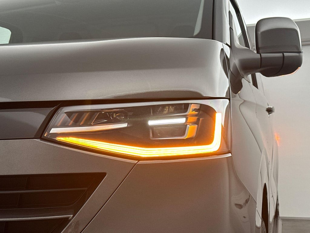 Volkswagen Transporter bedrijfswagens style intro l2 elektromotor 210 kw (2