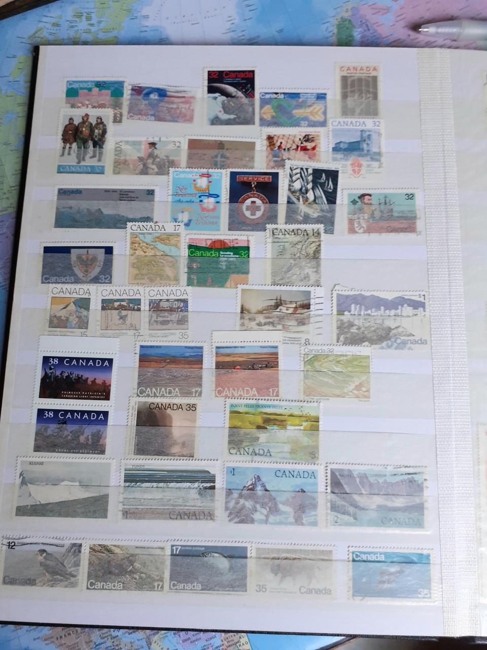 Canada 1930 / 2000 in album  Allemaal Canadese postzegels -oude postzegels