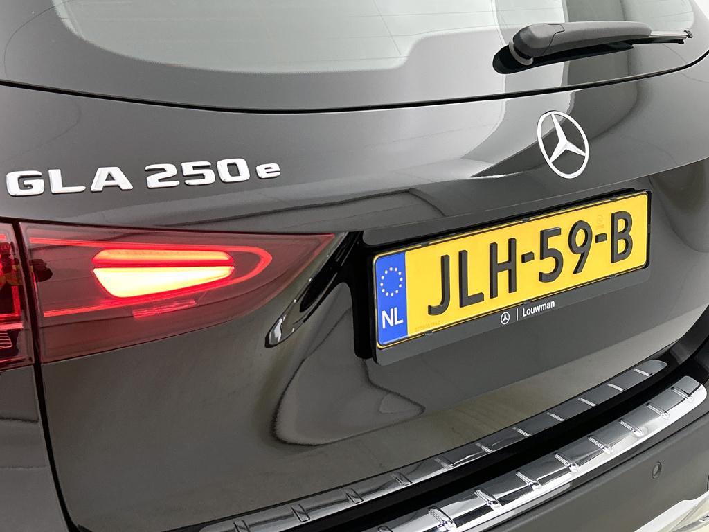 Mercedes-Benz Gla-klasse 250 e plug-in hybride achteruitrijcamera | ledkopl