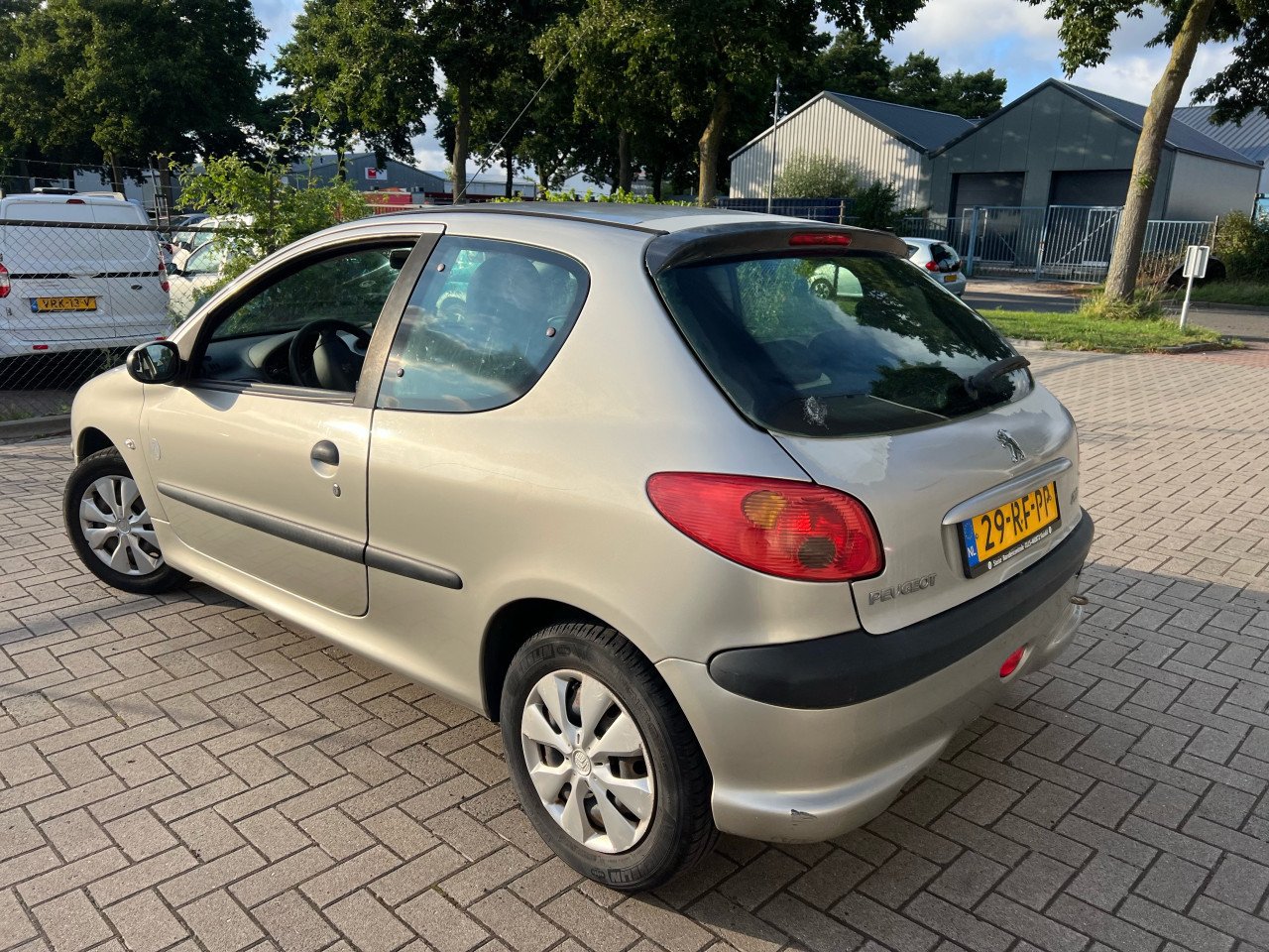 Peugeot 206- 1.4 X-Design Automaat Inruilkoopje