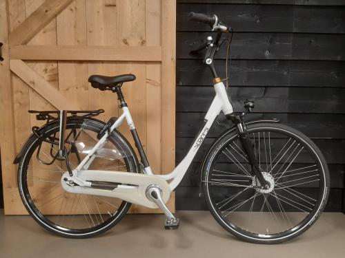 Zeer nette Sparta Sign met lage instap en 7 versnellingen