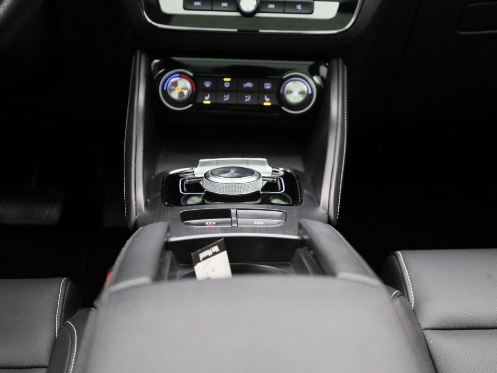 MG Zs Ev luxury 45 kwh | panoramadak | leder | apple carplay - android auto