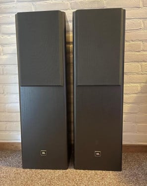 Jbl lx33 speakers