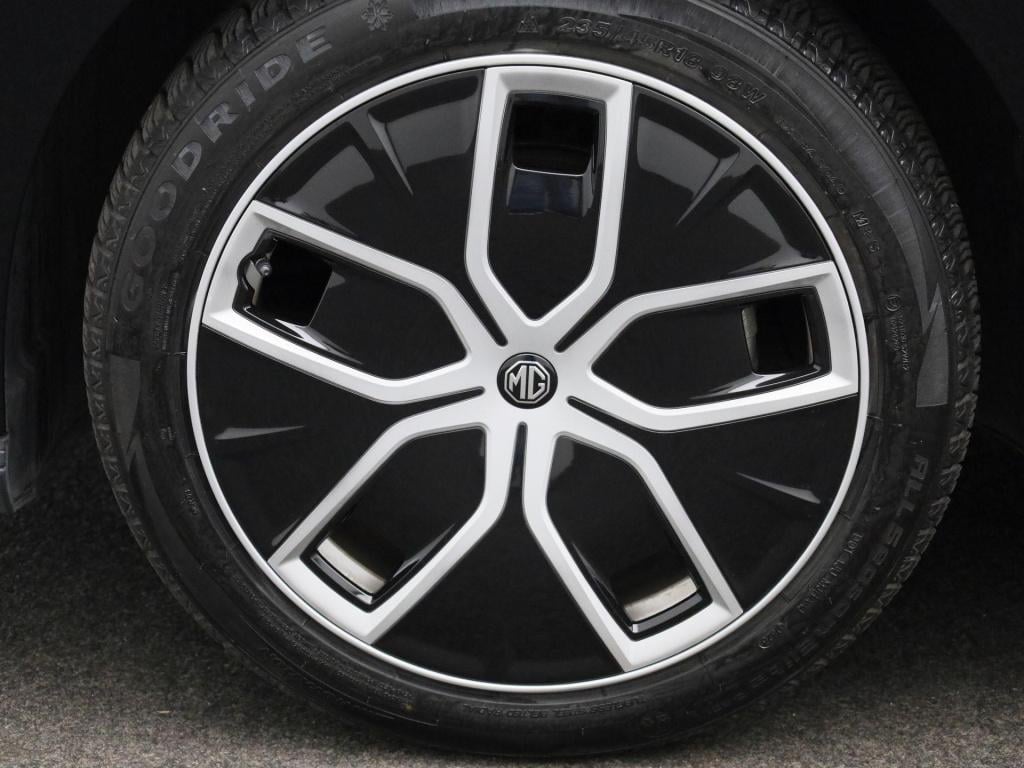 MG Mg4 long range luxury 64 kwh | navi | led koplampen | 360 camera | carpl