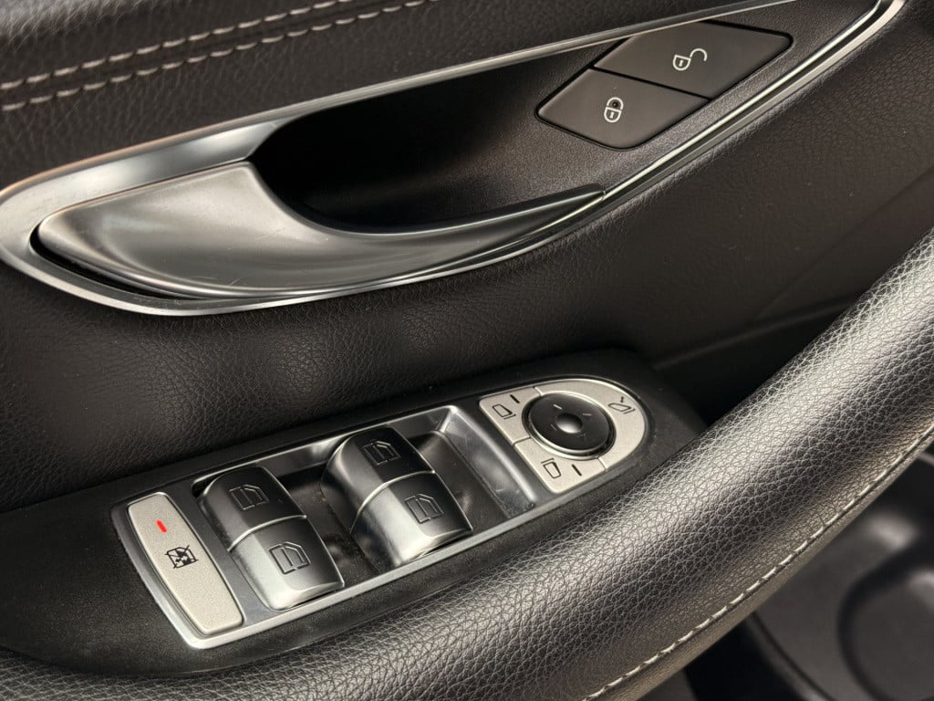 Mercedes-Benz E-Klasse 200 premium plus designo | amg | pano | burmester | 