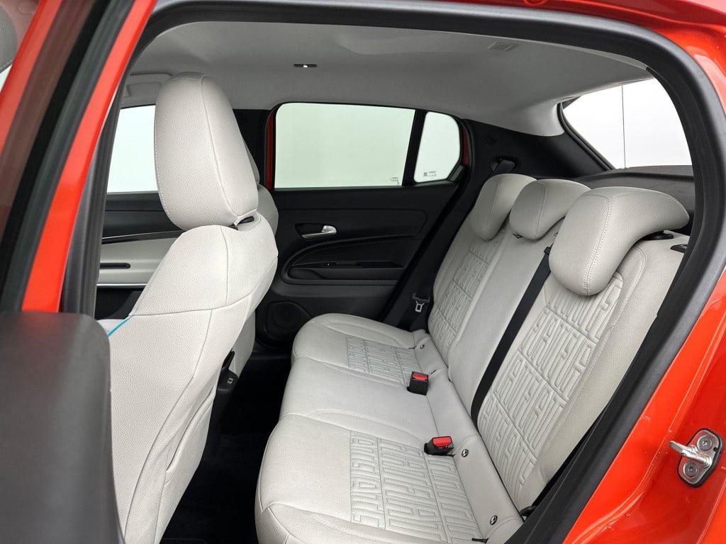 Fiat 600 600e la prima 54 kwh | voorraadmodel | snel rijden mogelijk! | ful