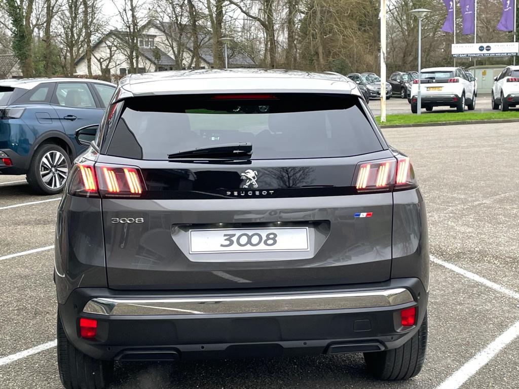 Peugeot 3008 allure 1.2-130pk automaat (eat8) apple carplay & android auto 